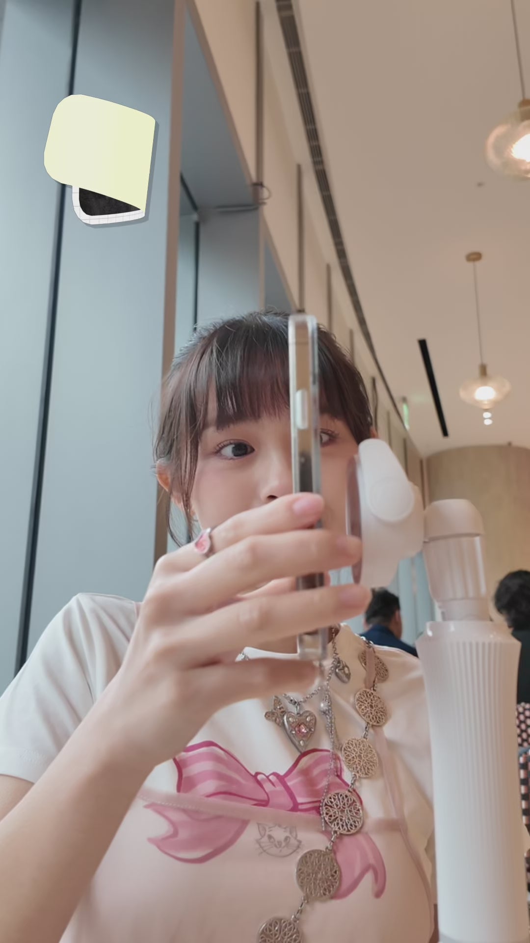 載入影片： 